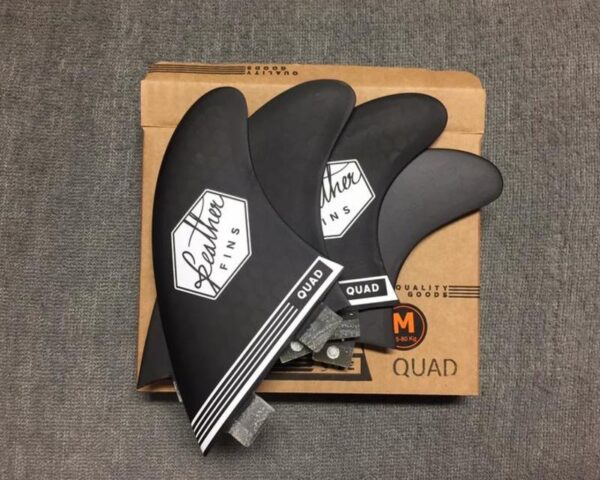 quillas-de-surf-quad-black-ultralight-medium-dual-tab-3