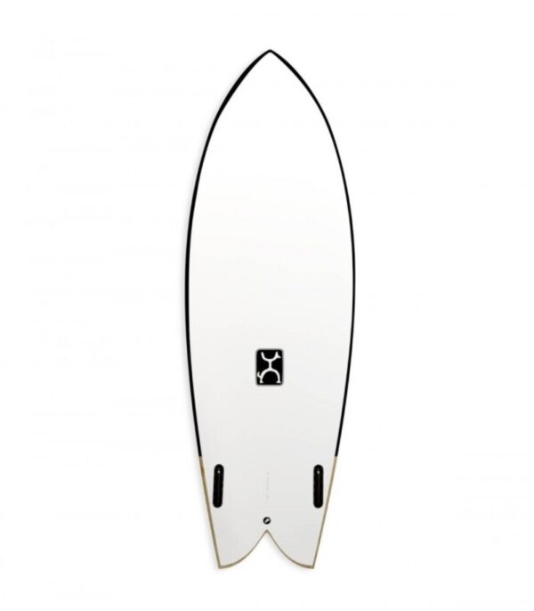 firewire-too-fish-machado-detras